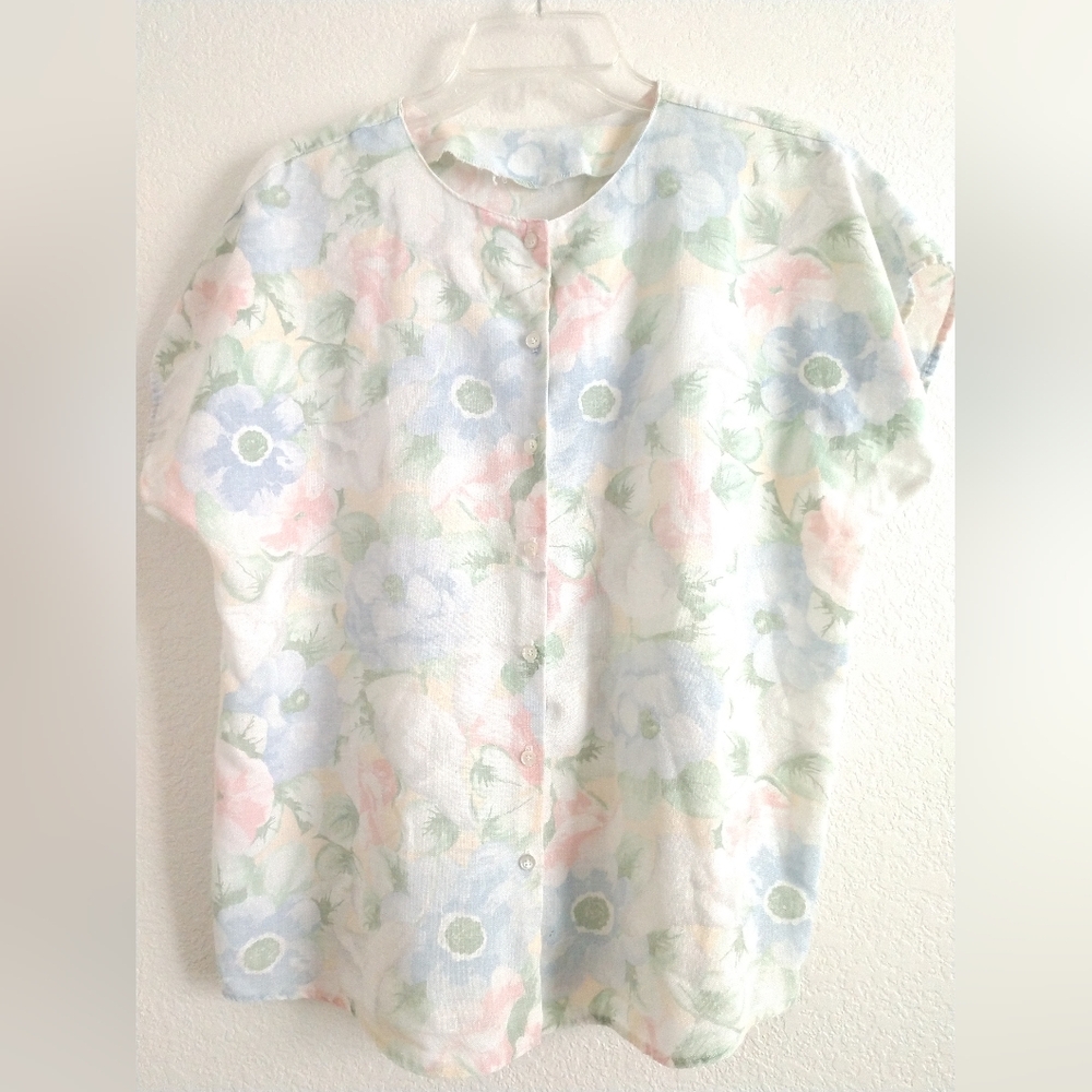 Lovely Vintage Pastel Floral Shirt Blue Pink ILGWU Label USA No Collar Medium